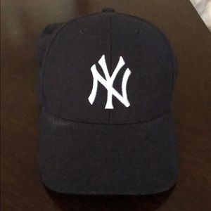 New York Yankees adjustable hat